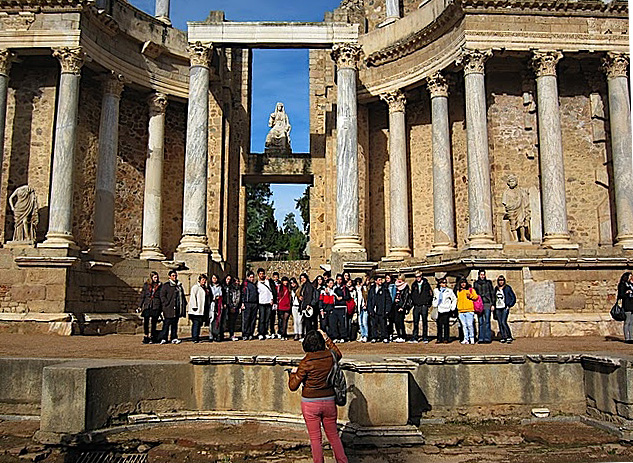 A visit to the Amfitheatre in Mérida/Spain